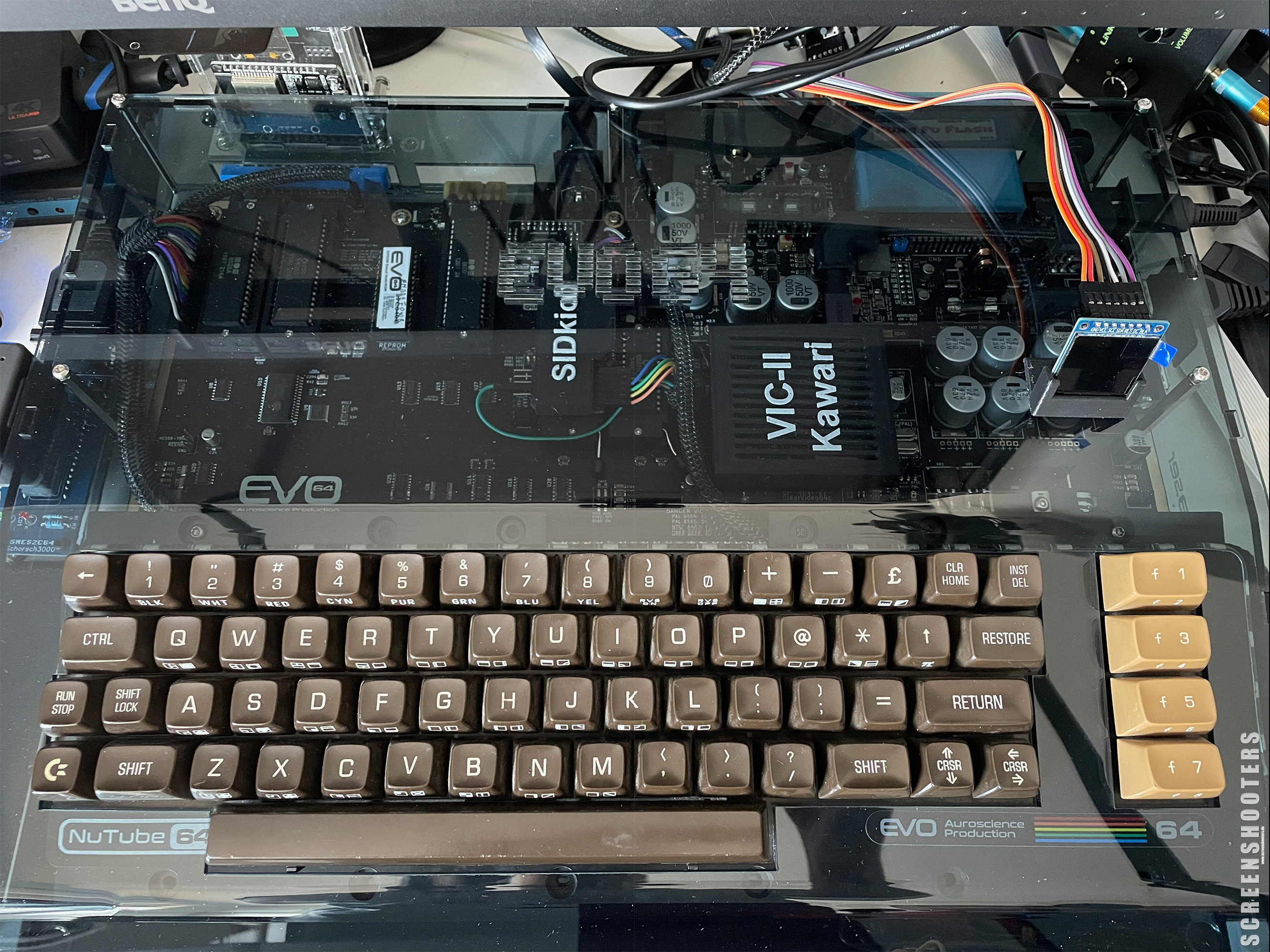 C64-154-EVO64_23.jpg